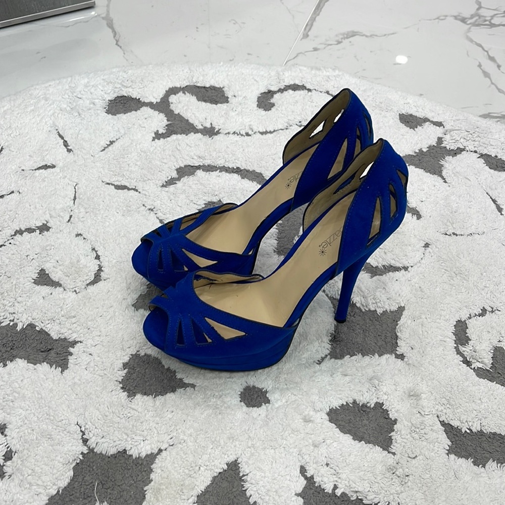 Peep toe heels from Shoe dazzle